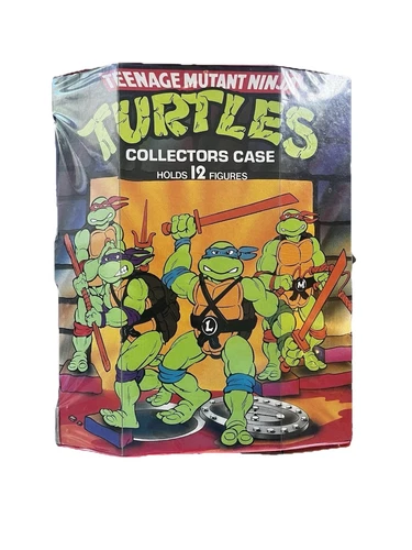 Vintage Teenage Mutant Ninja Turtles Collectors Case with 2 Trays of Figures