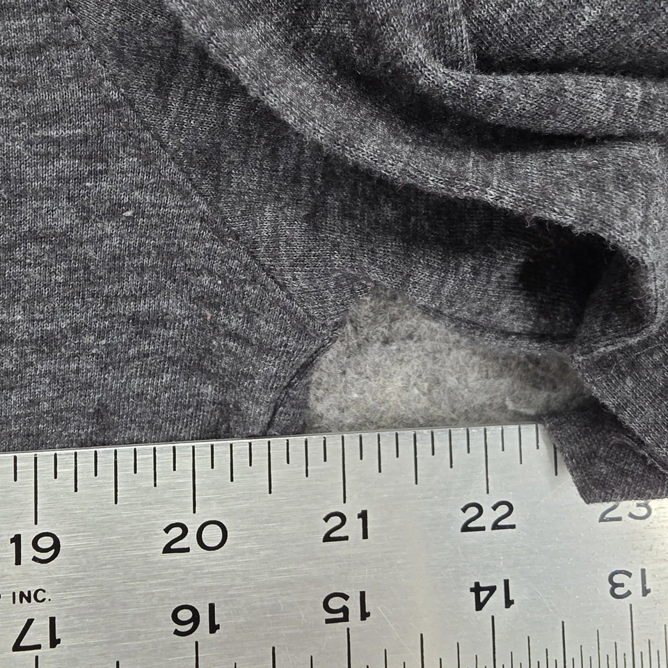 Camisa Kansas Jayhawks Mujer 2XL Gris Manga Larga Coliseo Atletismo NCAA KU Foto 4 de 4