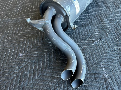 Mercedes Benz OEM Muffler for W126 Chassis(300SEL 260SE 300SE) 126 490 45 15 - Picture 3 of 9