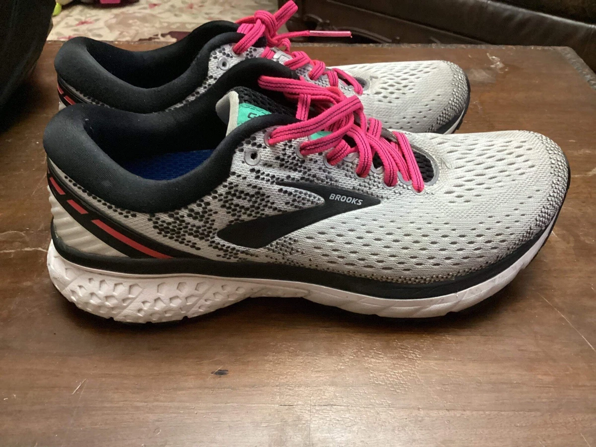 Brooks ghost on sale 11 size 9.5