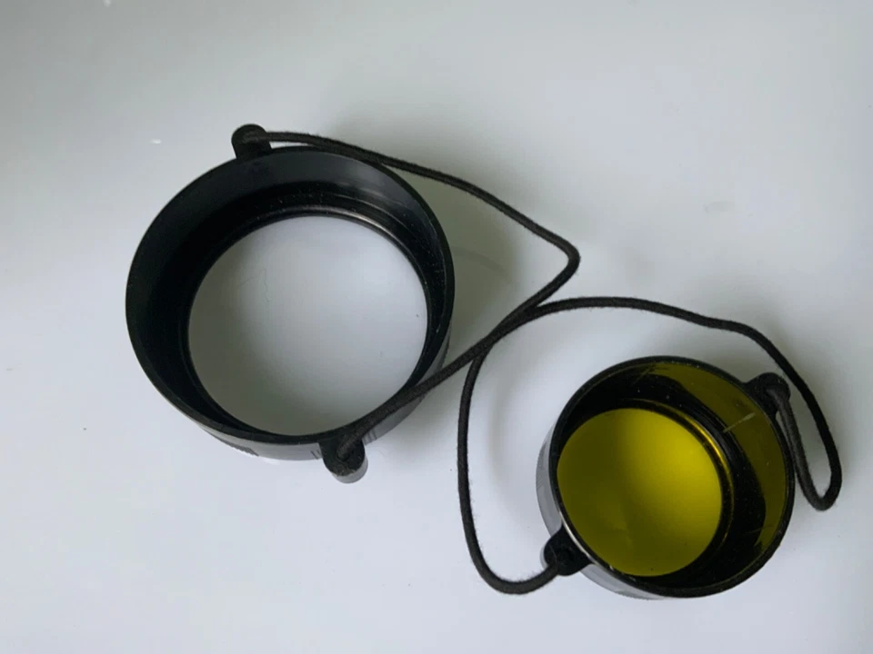 SEEADLER Zielfernrohr-Schutzkappen mit Klarsichtdeckel 42,5/49 verbunden mit Gummischnur