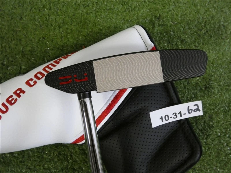 Never Compromise Reserve 2 NC Contrast 34.5" Putter with Headcover New - Image 3 of 4