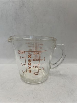 1980s PYREX 1 Cup 8 Oz. 250 ML Glass Measuring Cup Mixing Bowl Red Letter USA