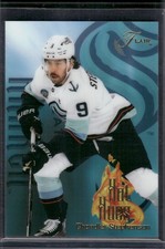 2025-26 Flair Chandler Stephenson Hot Hues #24