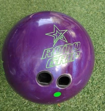 ROTO GRIP RST X-2 BOWLING BALL 16 LBS PURPLE SWIRL - GOOD CONDITION.
