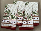 Williams Sonoma Noel Floral Christmas Holiday Napkins Set Of 4 NWOT