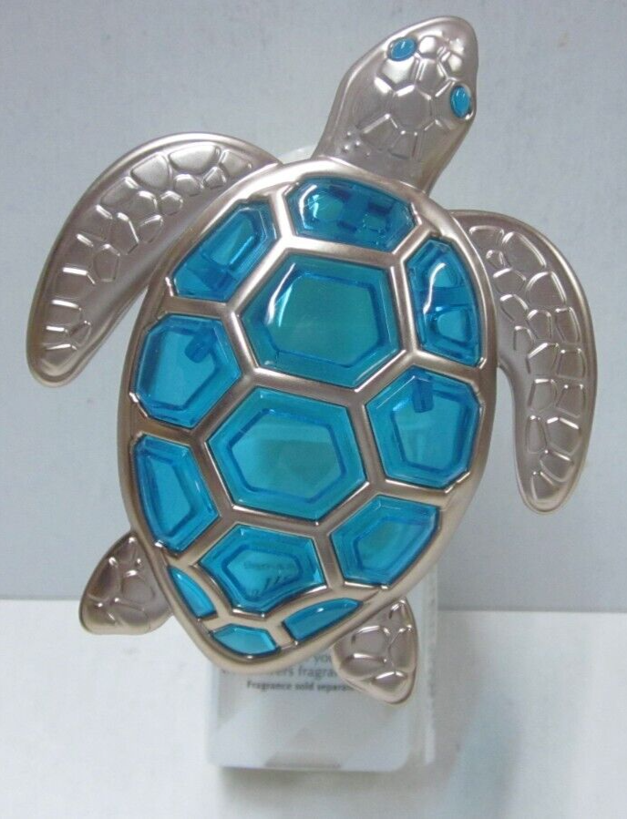 Bath & Body Works Wallflower Diffuser Plug-in  Blue Sea Turtle