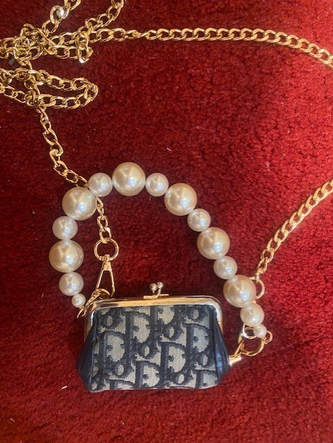 Authentic Christian DIOR Monogram Vintage Gold Kiss lock Coin