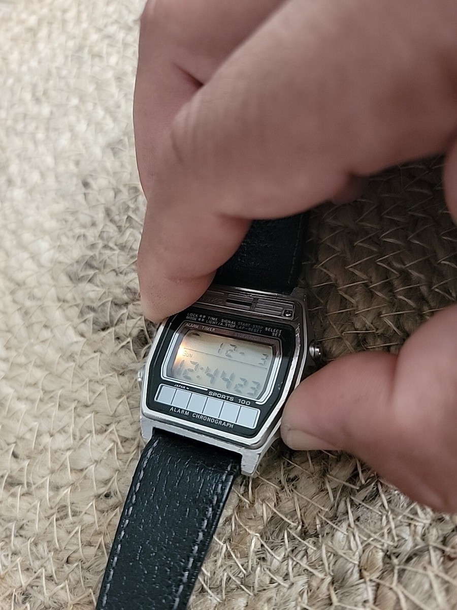 SEIKO A258-5050. RARE, VINTAGE DIGITAL WATCH. | eBay