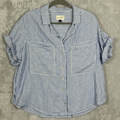 Universal Thread Button Up Shirt Linen Blend Striped L Boxy Crop Coastal Casual