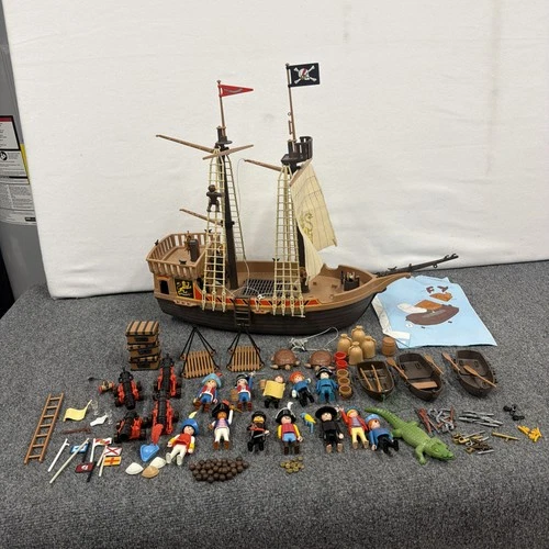 Playmobil Vintage Pirate Ship 3750 Set W/ 12 Figures & Many Extras -  Incomplete