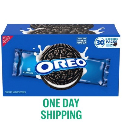 OREO Chocolate Sandwich Cookies 4 lb 8 oz 30 Pack Bulk Snack Packs