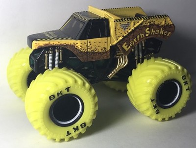 Hot Wheels Monster Jam Spinmaster Earth Shaker 1:64 Truck Custom Rare HTF *Read