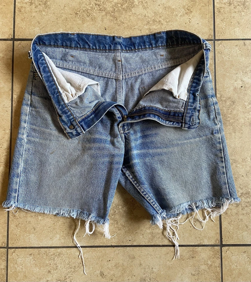 Pantalones Cortos de Denim Vintage Años 80 Levi Strauss & Co Naranja Tab Desgastados Talla 34 Foto 4 de 4