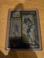 2015-16 Panini Black Gold Vintage Signatures Dikembe Mutombo Auto /149 HOF Hawks