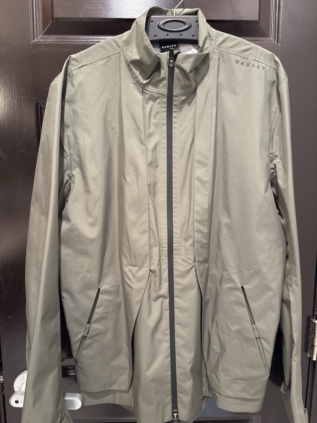 2017 Oakley Waterproof  Jacket Latch Japanese Cap… - image 1