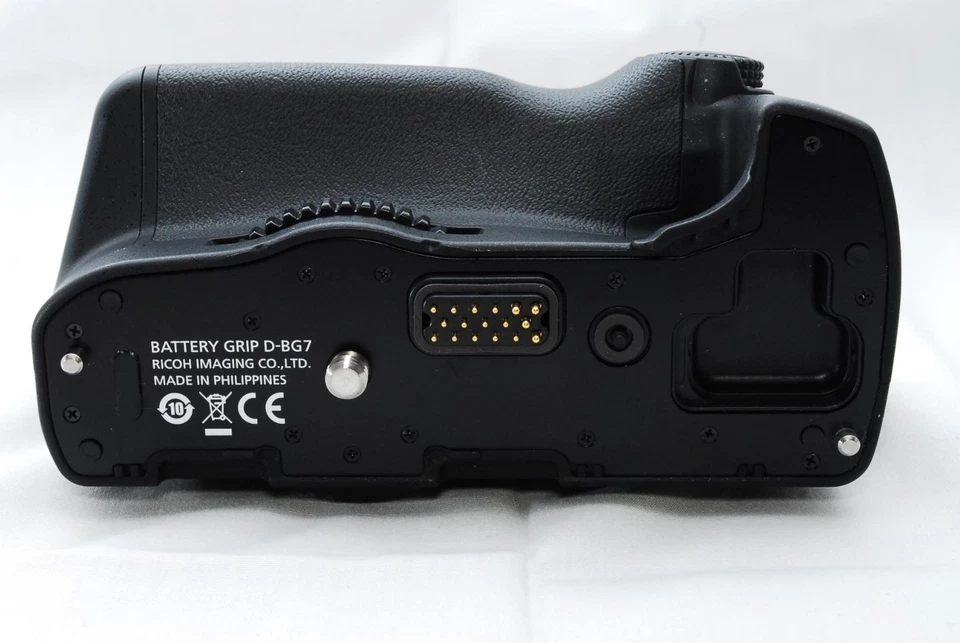 [Mint] PENTAX D-BG7 Battery Grip w/Box & L O-GP1672 & Manual for KP DSLR 581 - Image 4 of 4