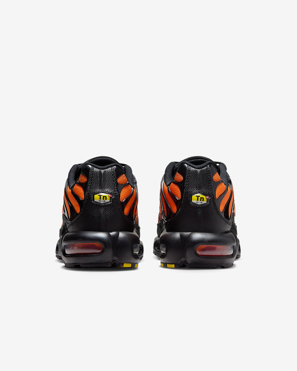 Nike Air Max Plus Black Total Orange DM0032-025 Men's Size | eBay