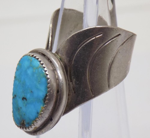 Vtg Hand Stamped Native American Sawtooth Turquoise 925 Sterling Silver Ring sz8 - Picture 5 of 9