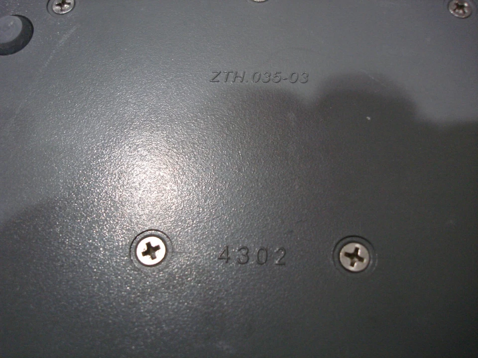 Blum ORGA-LINE 1- Organizadores Portaplatos Ajustables Gris/Ino inoxidable ZTH.035-03 Foto 2 de 4