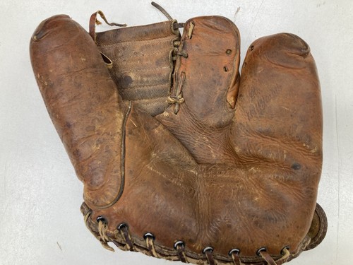 1947 Wilson Split Finger Glove