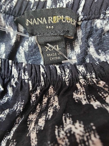 Banana Republic Women’s One Shoulder Cropped Top Print Black White XXL - Picture 3 of 7