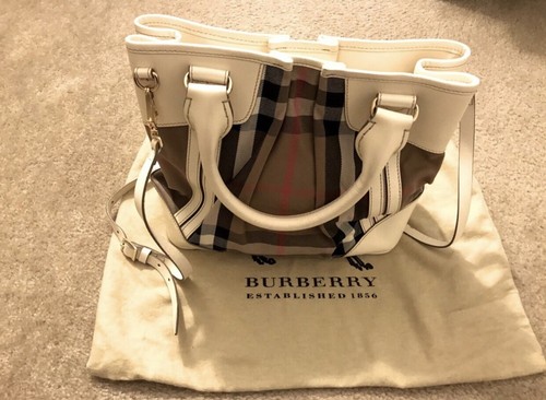 Authentic Limited Edition Burberry Crossbody Bag. Showroom Bag - Picture 8 of 12