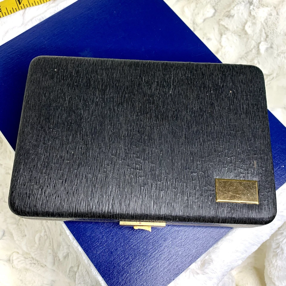 Vintage Clauss 7” Pinking Scissor Shear Chrome Plate Freemont CA USA with Case - Image 2 of 4