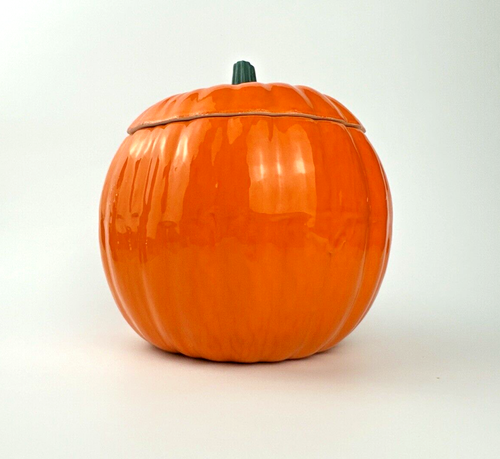 Halloween Pumpkin Jack O'Lantern Ceramic Candle Holder With Lid 6.5x6.5โ ๐ - Picture 3 of 5