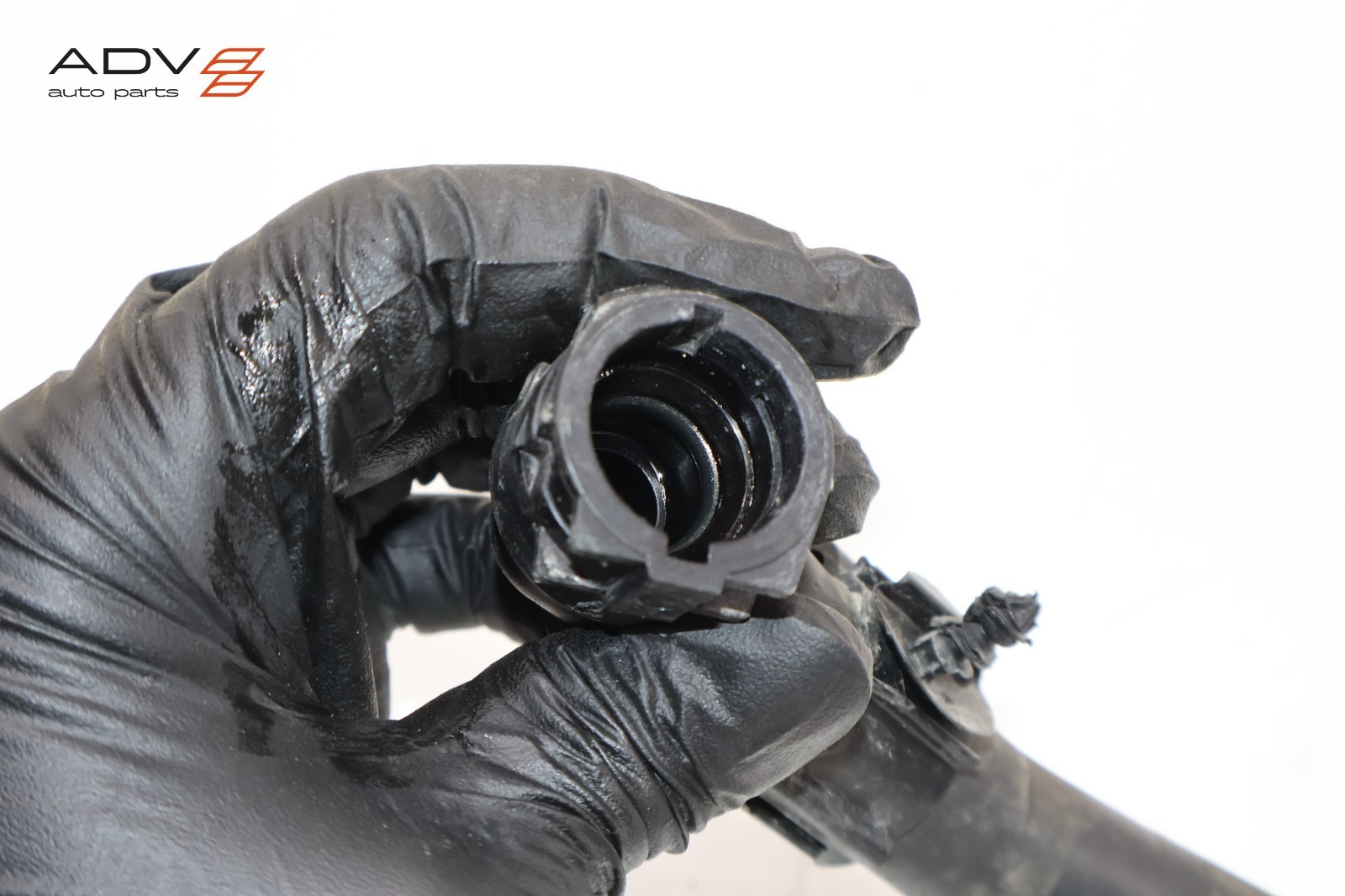 2014 - 2020 BMW i8 I12 RADIATOR COOLANT COOLING HOSE TUBE PIPE OEM