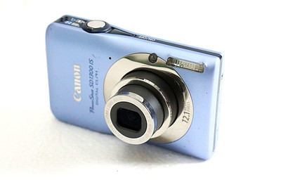 Canon PowerShot Digital ELPH SD1300 IS 12.1 MP Digital Camera - Blue
