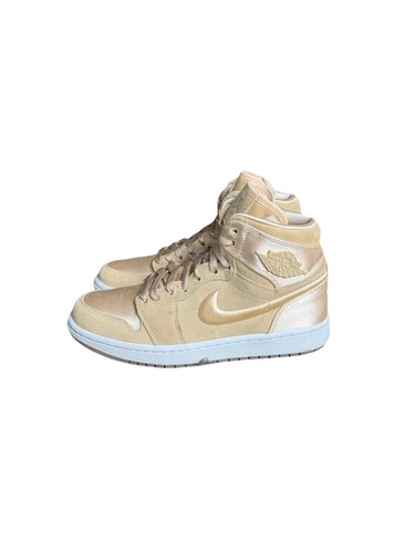 Nike Air Jordan 1 Retro High Season Of Her Ice Peach Women's Shoes size 8