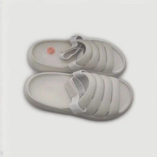 Zoccoli sandali UGG Sport Yeah bianchi con cinturino antiscivolo uomo taglia 11