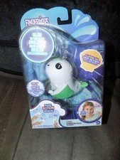 Fingerlings RAYA Narwhal Interactive Figure Glow in the Dark New Tail Flaps NEW