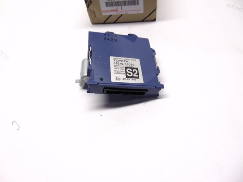 New Genuine LEXUS IS300 IS 200 250 300h 350 Clearnace BLIS Warning Module ECU - Picture 3 of 6