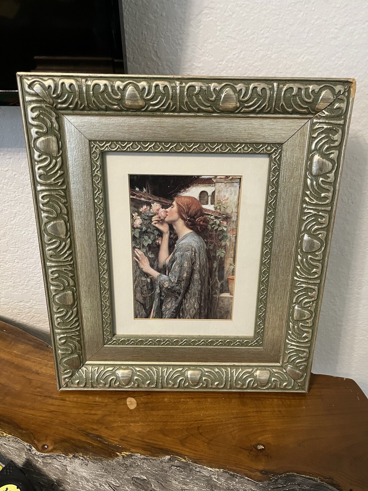 Picture 1 of 4