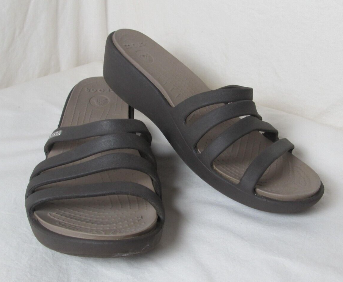 APL Crocs slip on donna marrone con zeppa taglia 10 R#1