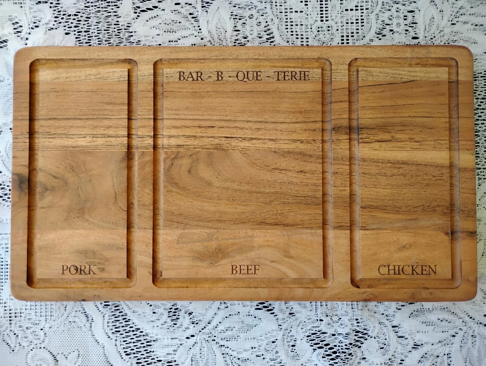 18" x 10" Acacia Wood Bar-b-que-Terie Board NEW
