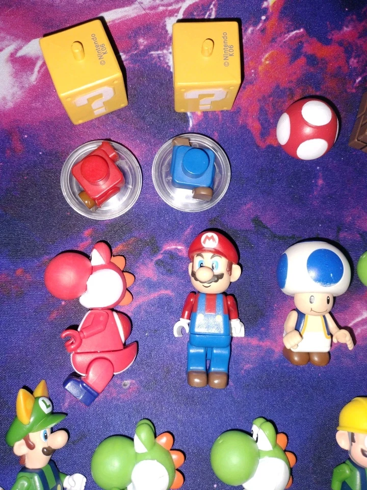 2011 K'Nex ~ Nintendo Super Mario Bros 2" Figures ~Mario and Luigi Yoshi Lot 9 Foto 2 de 4