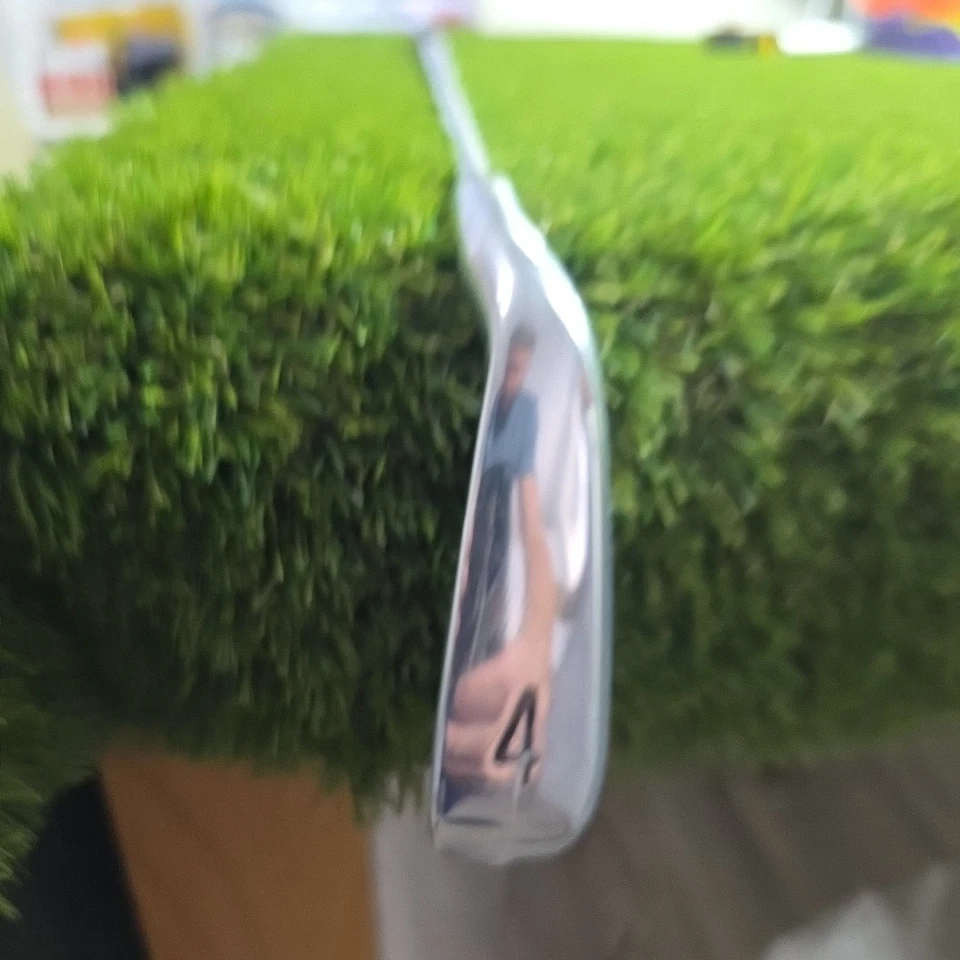 Titleist T350 4 Iron AMT Red R300 Regular Flex *BRAND NEW* - Image 3 of 4