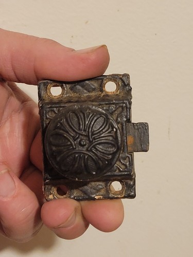 Antique VICTORIAN Cast Iron ROUND KNOB Spring Loaded Cabinet Latch - NO KEEPER - Picture 8 of 8