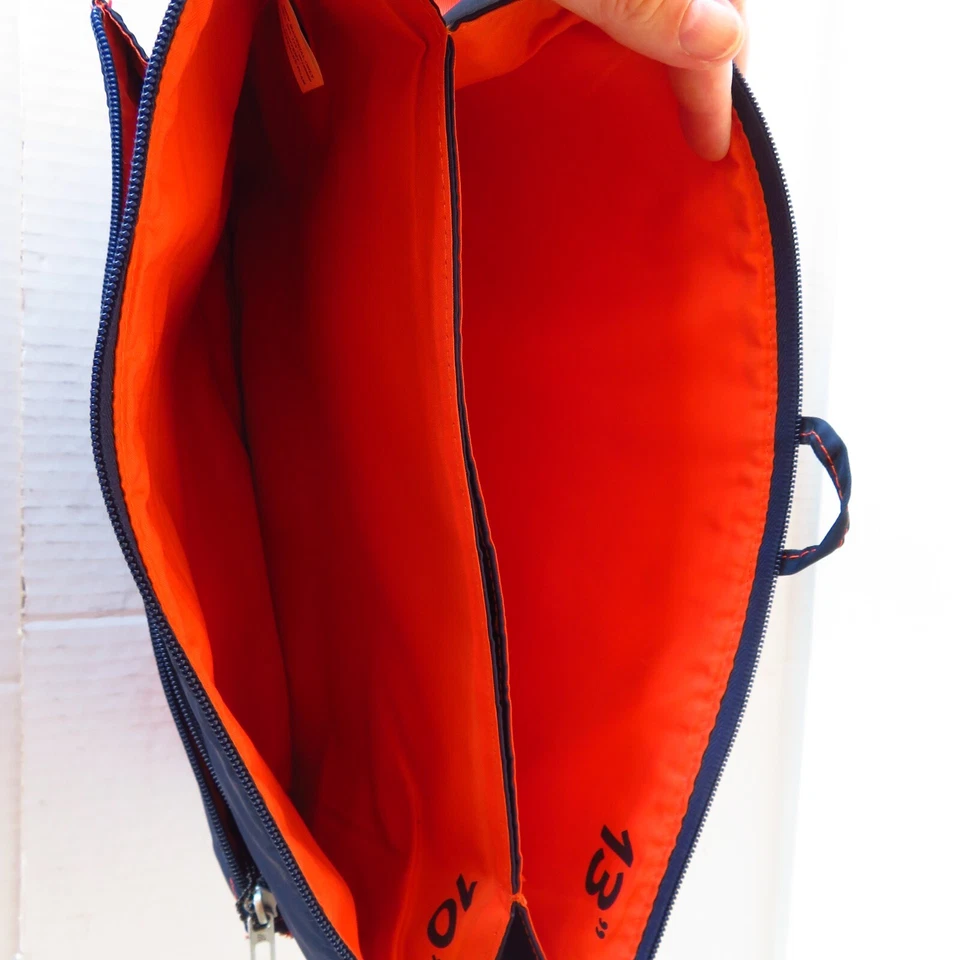 Tucano Tech Estilo Milano Hombro Computadora iPad Estuche 7" 10" 13" Maletín Folio Foto 4 de 4