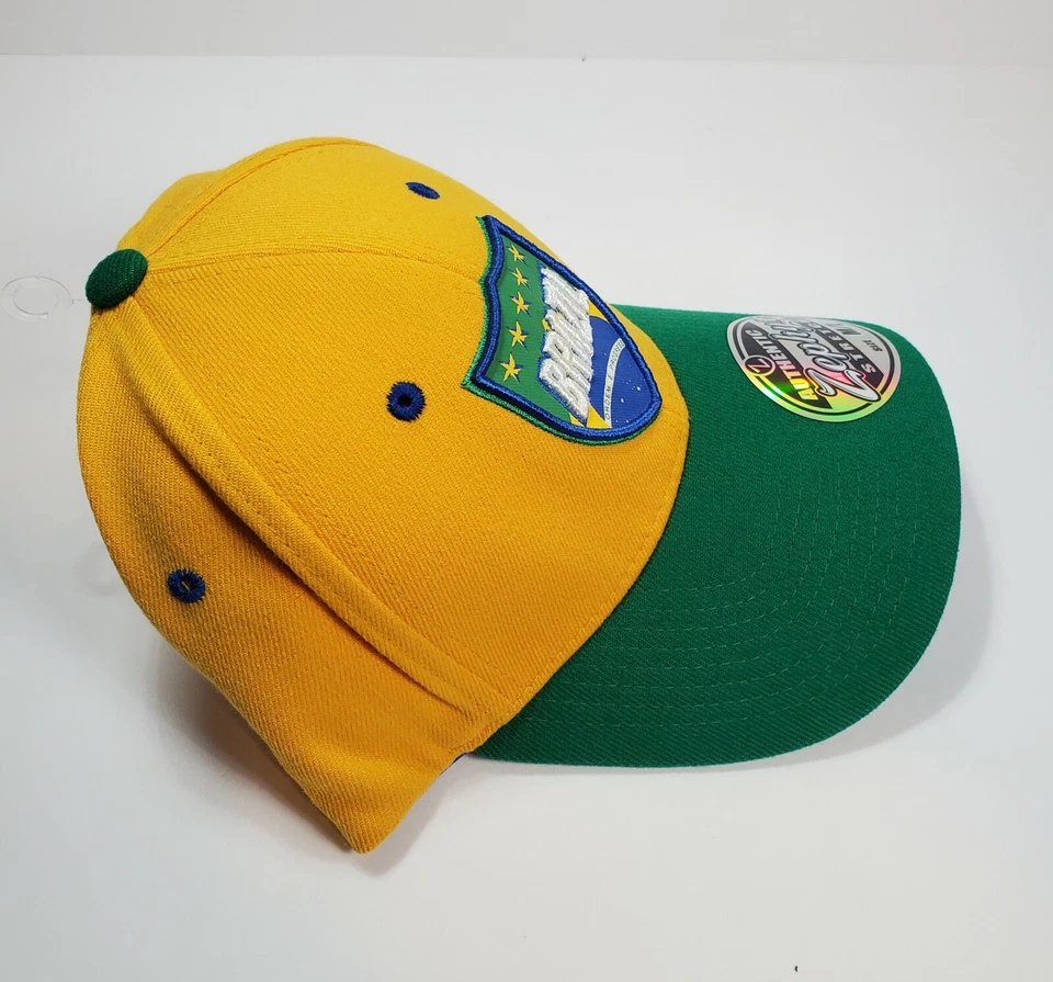 BRAZIL FUTBOL SOCCER ZEPHYR STRETCH FIT Z HAT CAP FIFA WORLD CUP NWT MED / LARGE - Image 4 of 4
