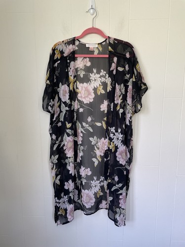 Band of Gypsies schwarz rosa Blumenmuster durchsichtig Kimono offene Vorderseite Abdeckung ~ Größe XS