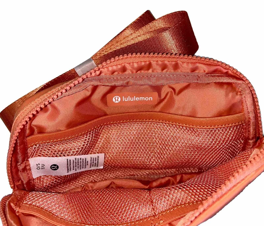 NWT Lululemon Everywhere Belt Bag 1L Coral Kiss with Extra Long 10ft Strap