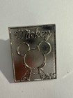 DLR Hidden Mickey 2018 Got Your Back Mickey Chaser Disney Pin E3