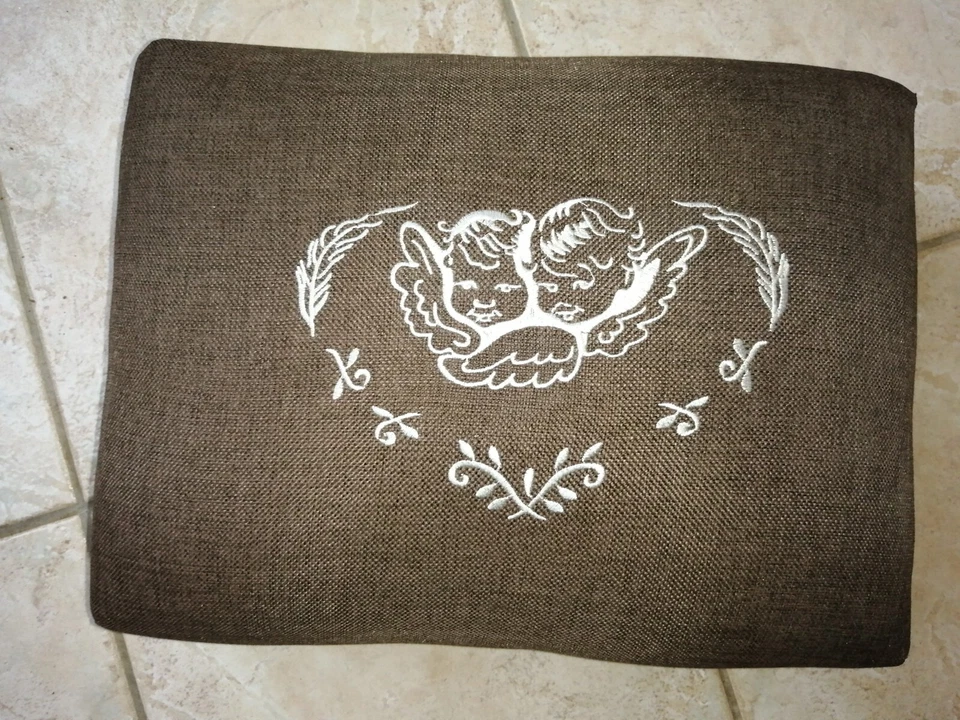 AR- Petit Tabouret banc Repose Pieds Décor angelots brodé  - Photo 2/4