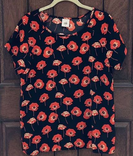CABI Women's Top Short Sleeve Size Small Multicolor Floral Pullover EUC