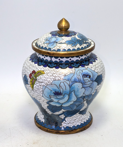 3 VINTAGE BLAUE CLOISONNE BLUMEN INGWER GLAS URNE ENDDECKEL VASE MESSING SCHMETTERLING - Bild 2 von 12