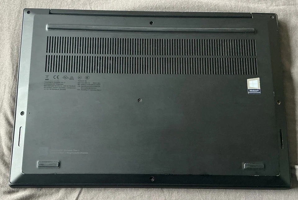 Lenovo ThinkPad X1 Extreme G3 · i7-10750H · 24GB · 1TB, photo 3 of 5